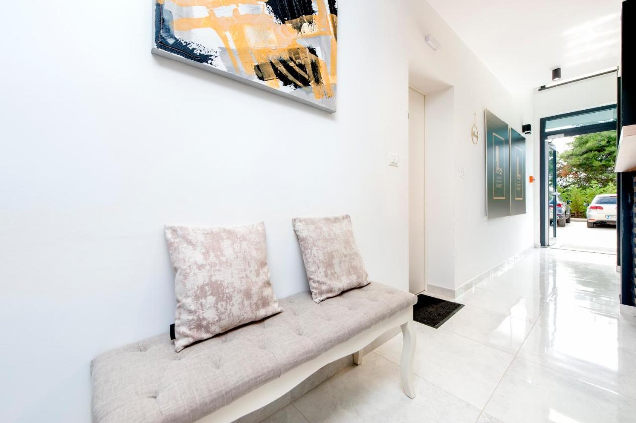 Luxury Residence Levante Rovinj Extérieur photo